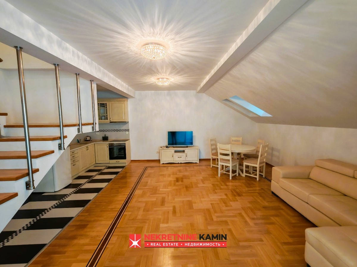 Two-Bedroom Duplex Apartment with Large Terrace and Two Bathrooms, Budva